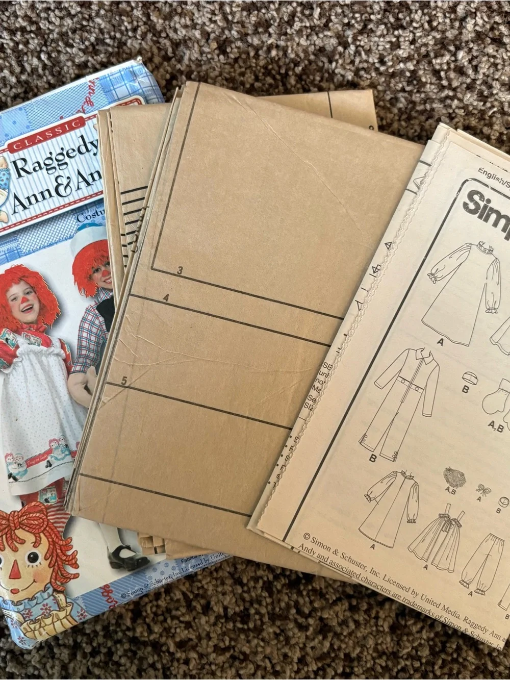 Simplicity Pattern 0648BB for Raggedy Ann & Andy Kid’s Costumes